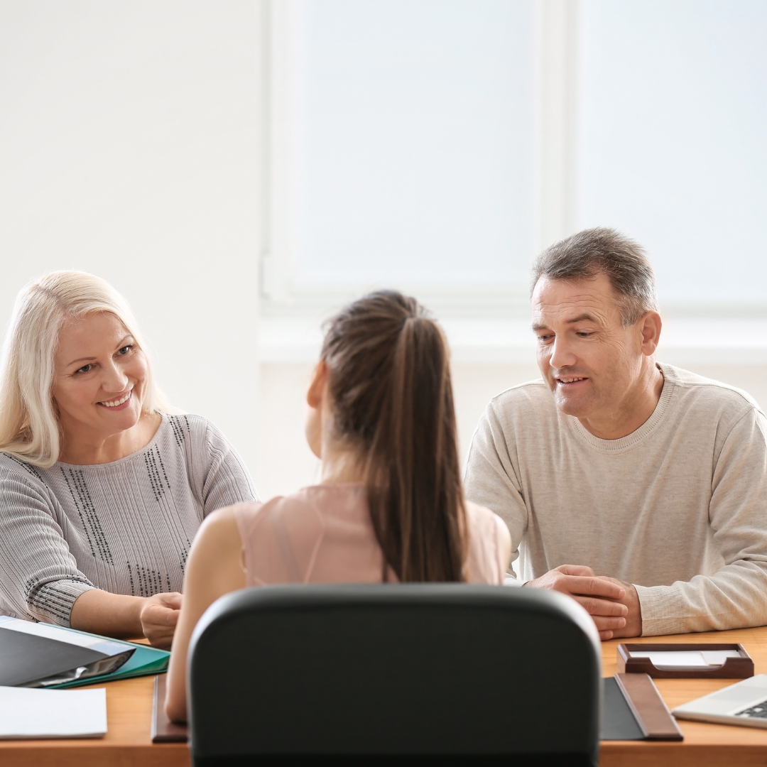 Aide de votre notaire qui vous conseillera en droit de la famille et pour vos donations